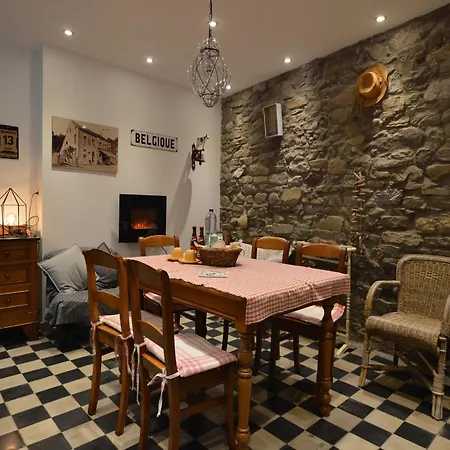 Holiday home Charming With Terrace *
