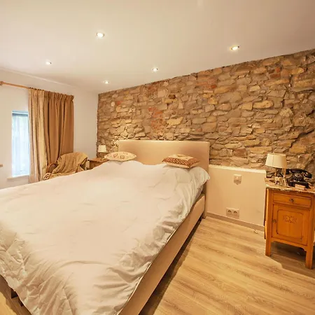 Hébergement de vacances Charming With Terrace Tilff