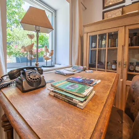 Stylish Near Forest Сasa de vacaciones *