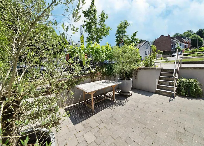 Dom wakacyjny Stylish Near Forest Tilff