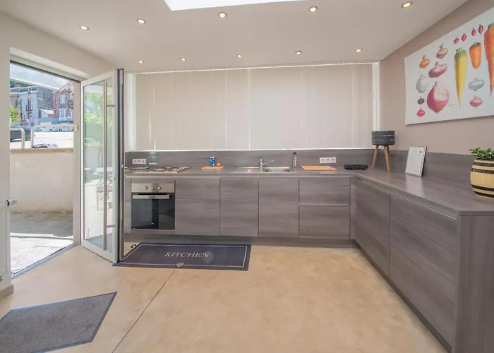 Dom wakacyjny Stylish Near Forest *